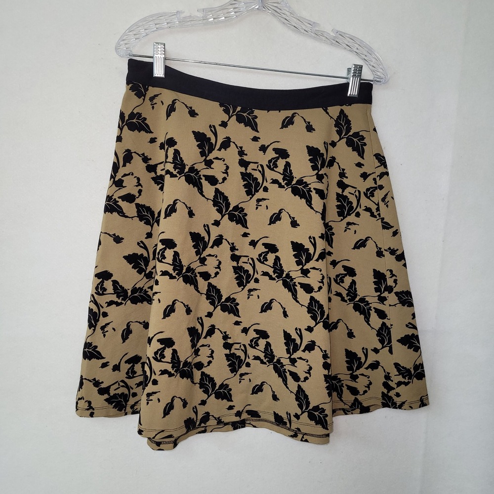 Carmen Marc Valvo Skirt Size‎ 6 Tan Black Floral A-Line Ponte Knit Career Party